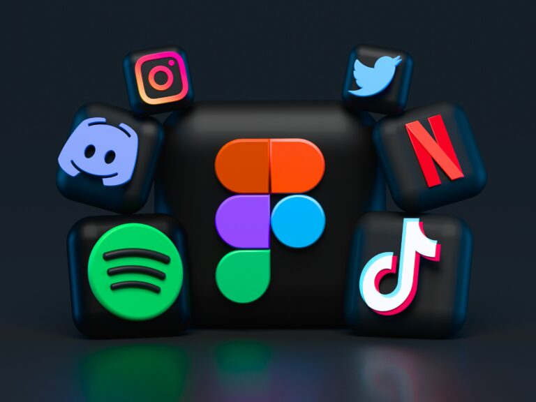 Social Media & Marketing